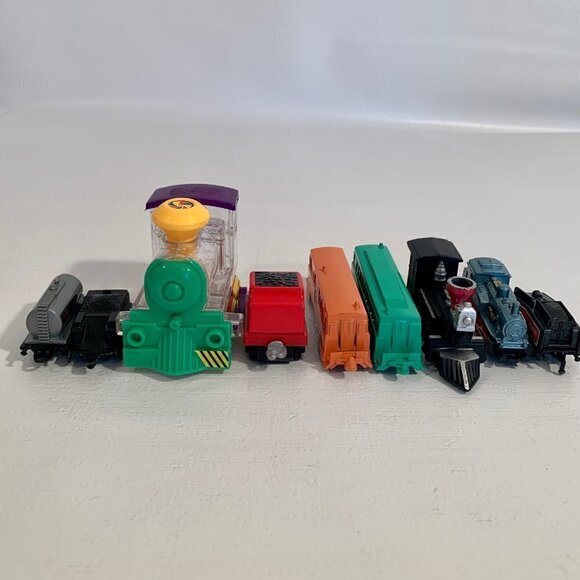 Toy Train Engines Mixed Lot Of 9 Cast Iron Locomotive Engine Passenger Coal Soma - Picture 12 of 16